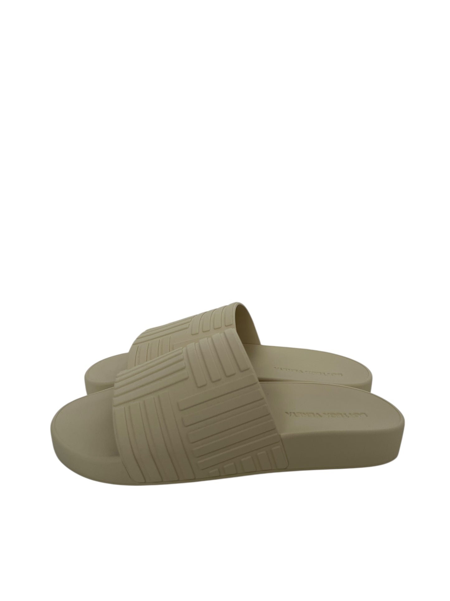 Bottega Veneta Cream Slides, Sz 39 (New with Dustbags)