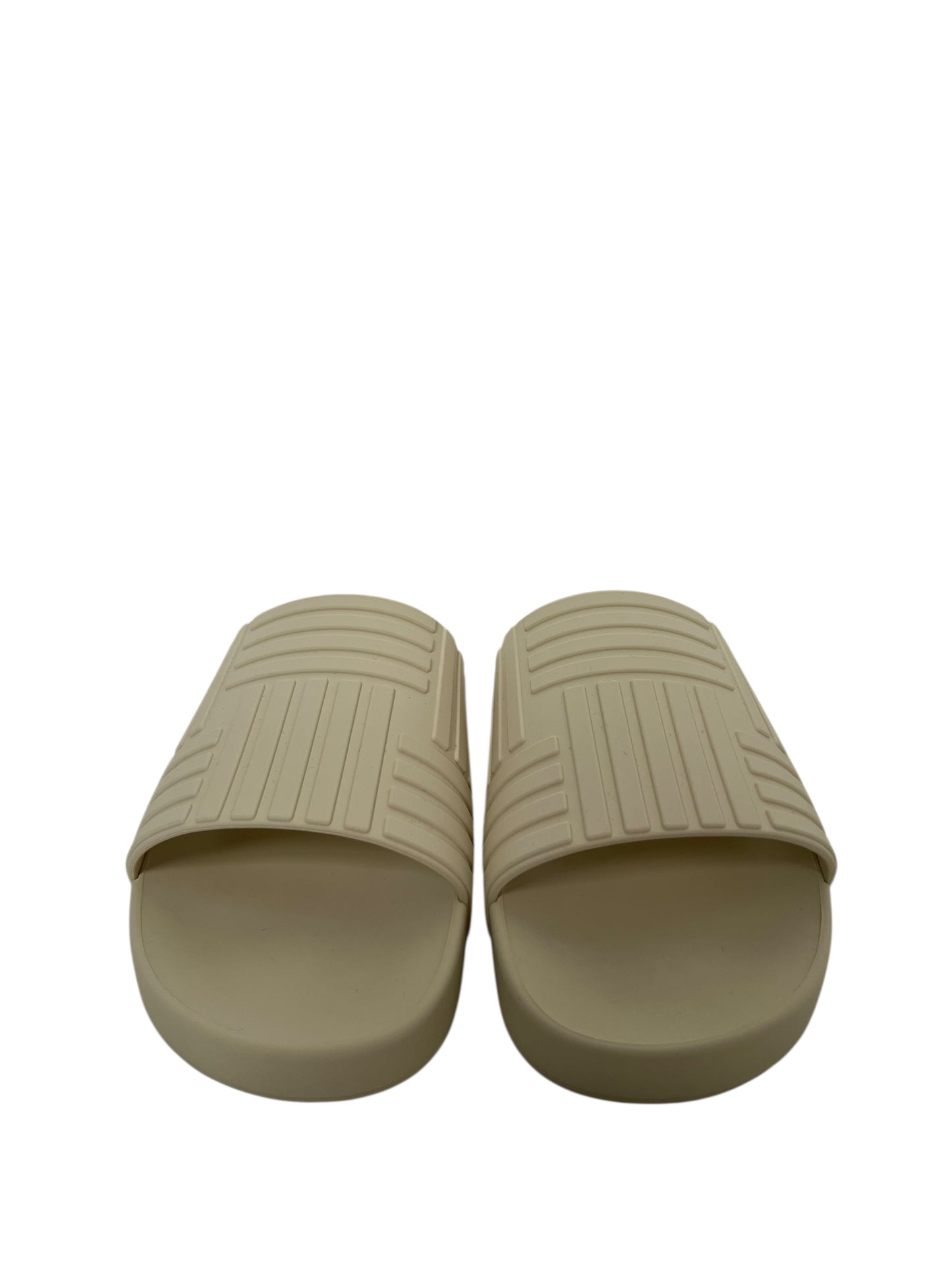 Bottega Veneta Cream Slides, Sz 39 (New with Dustbags)