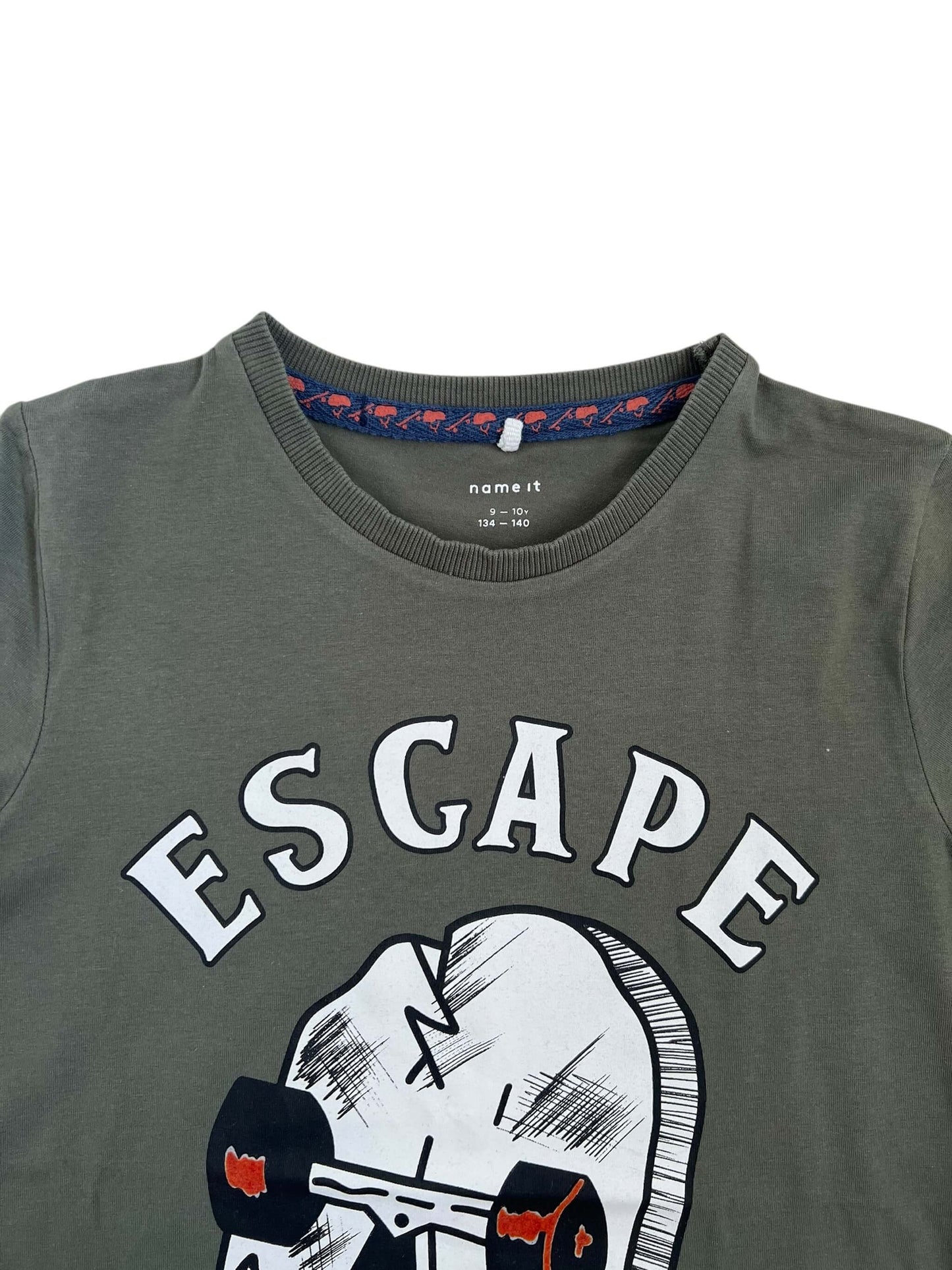 name it Skull T-shirt, Age 9-10
