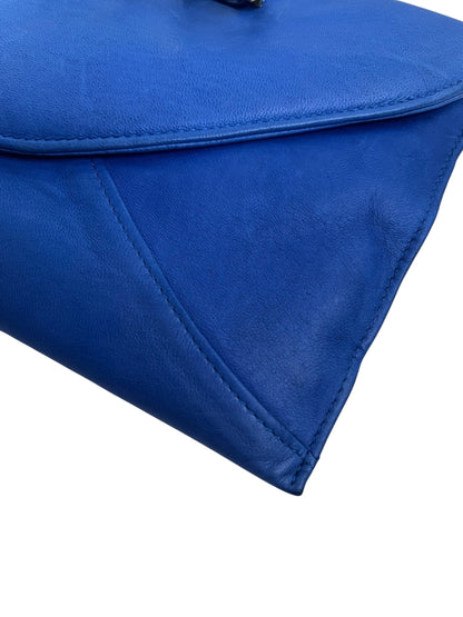 Maison du Posh Knuckle Bag