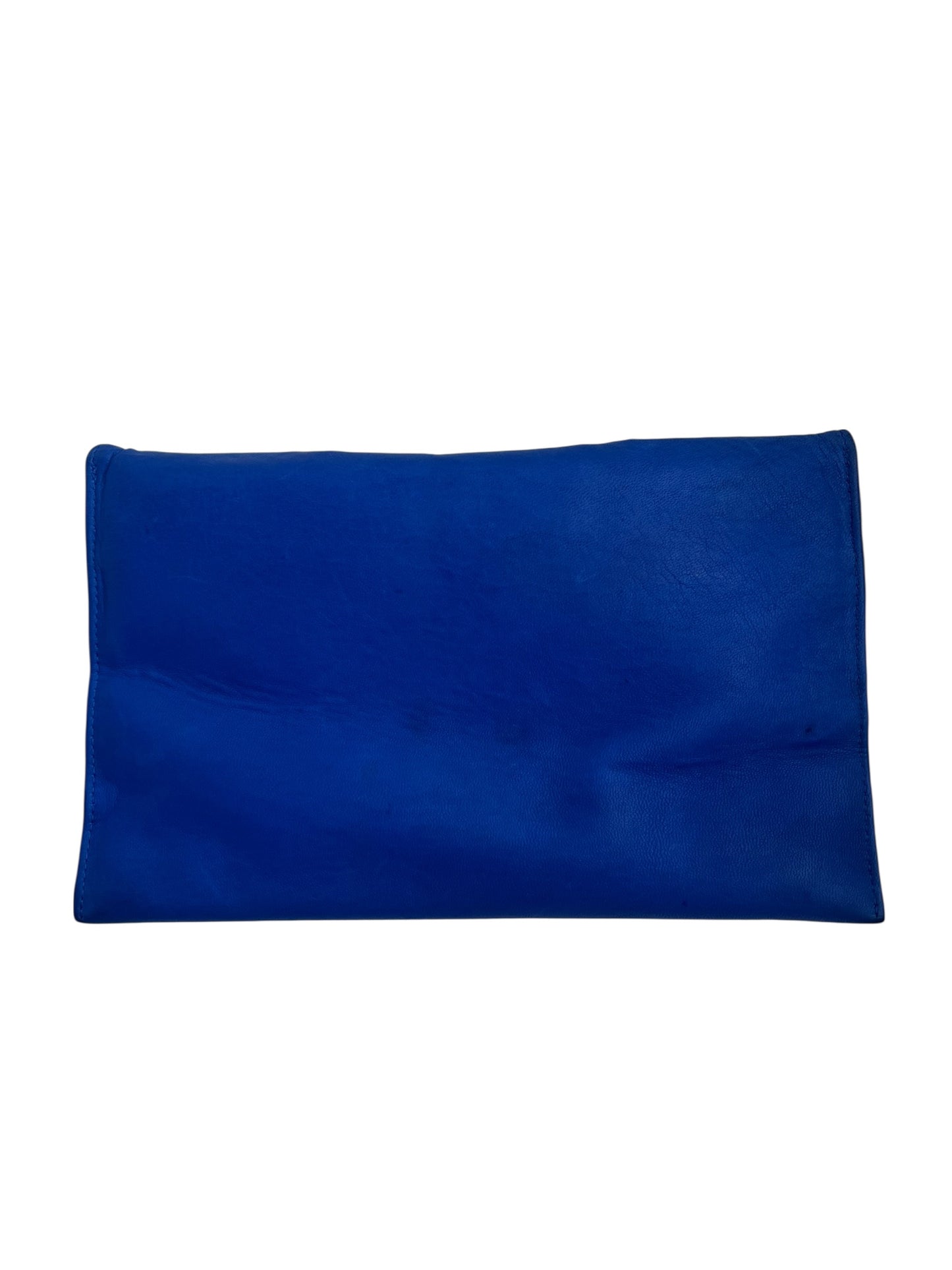 Maison du Posh Knuckle Bag