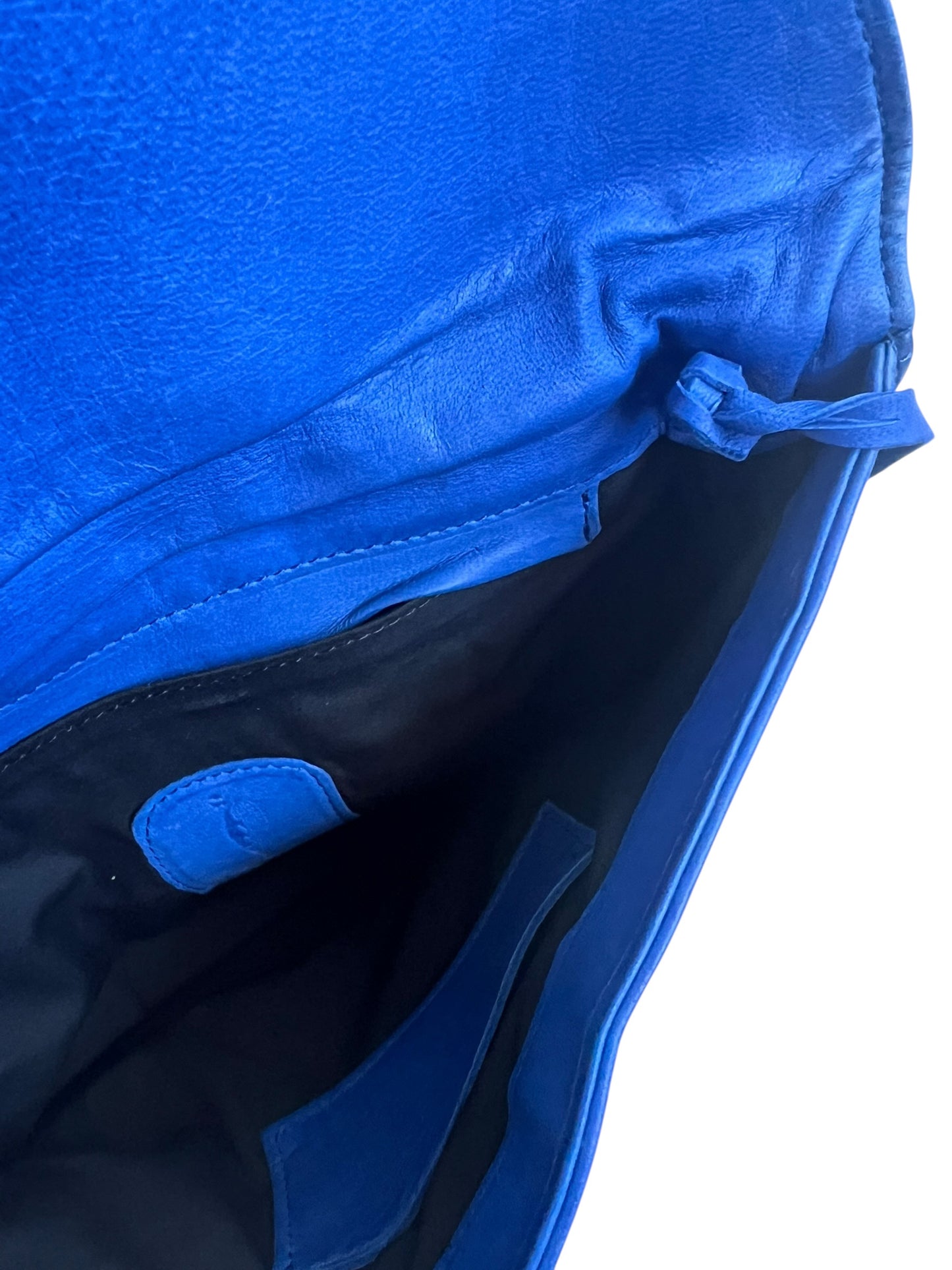 Maison du Posh Knuckle Bag