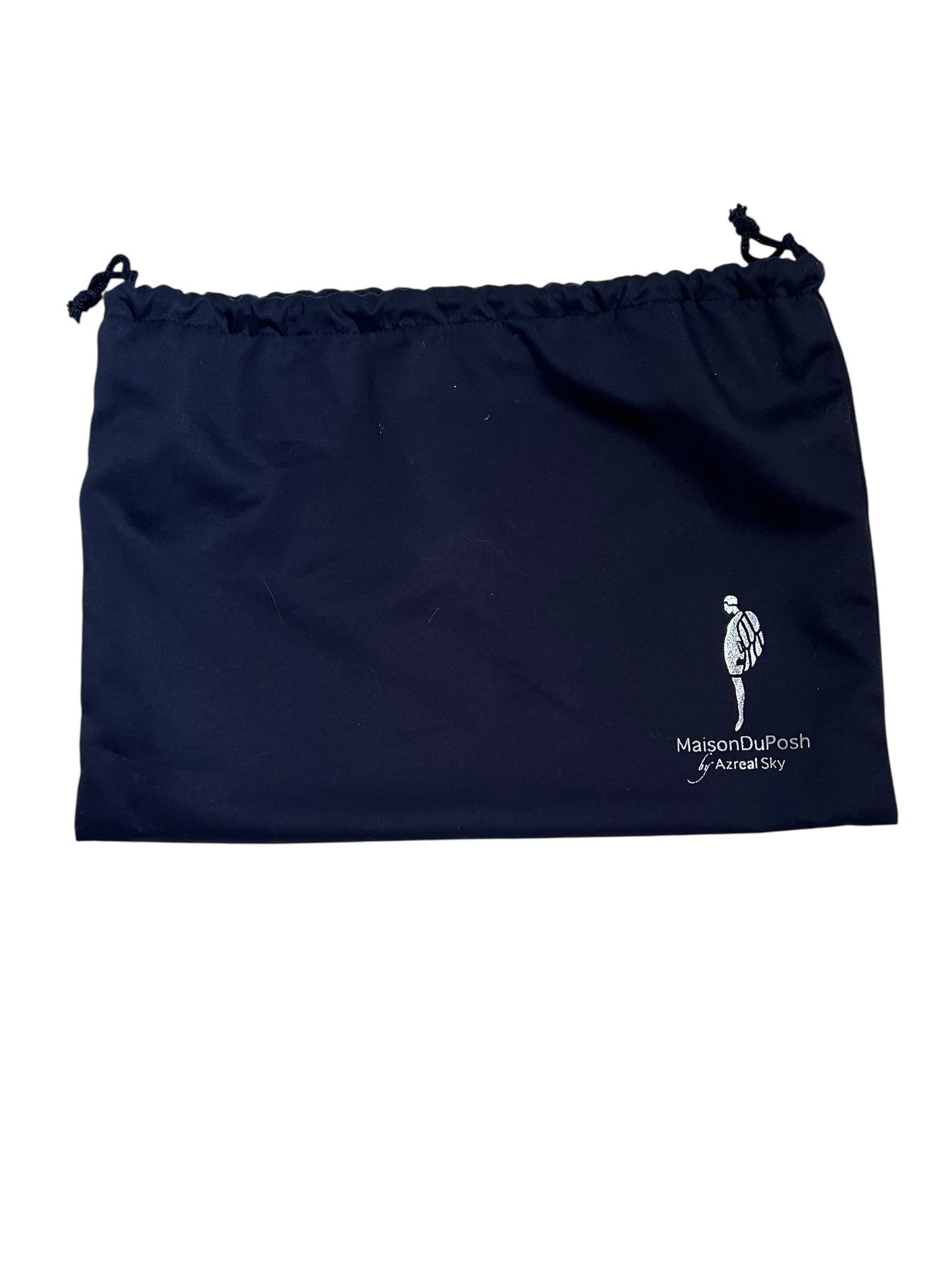 Maison du Posh Knuckle Bag