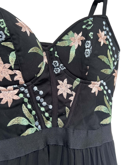 New Look Embroidered Dress, Sz 8 (New with Tags)