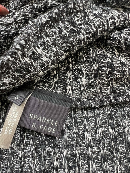 Sparkle & Fade Turtle Neck Top, Sz S